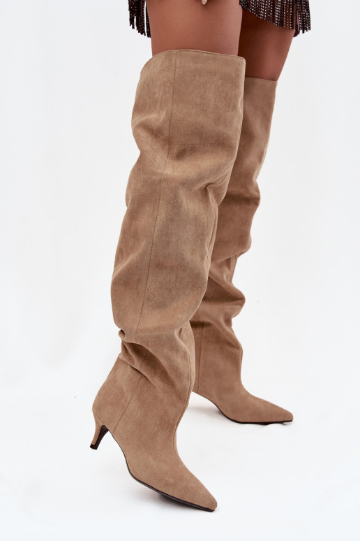 Um modelo atraente botas femininas com salto fino bege Ysolienne Um modelo atraente botas femininas com salto fino bege Ysolienne