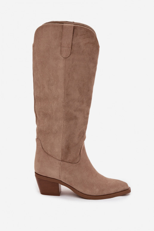 botas estilo vaqueiro Feminino com saltode camurça ecológicau bege Esmira botas estilo vaqueiro Feminino com saltode camurça ecológicau bege Esmira