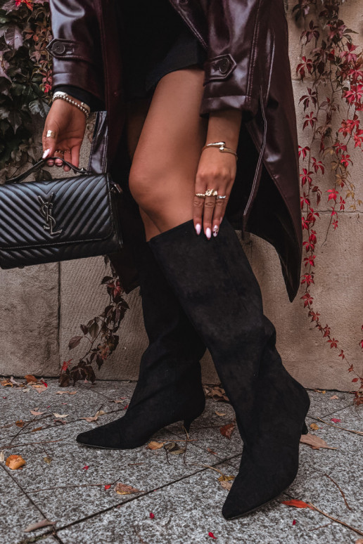botas femininas com saltode camurça ecológicau cor preta Pheona botas femininas com saltode camurça ecológicau cor preta Pheona