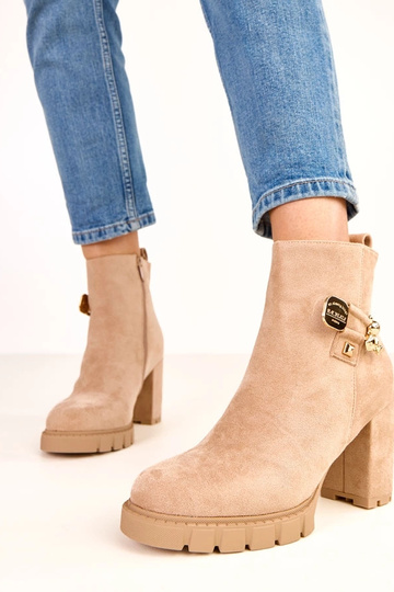 Botins bege de salto com... 2