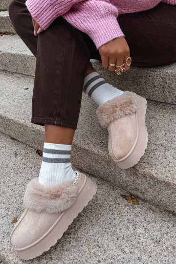 Botas de neve Feminino com uma plataforma com um casaco de pele I Haftem bege Querina