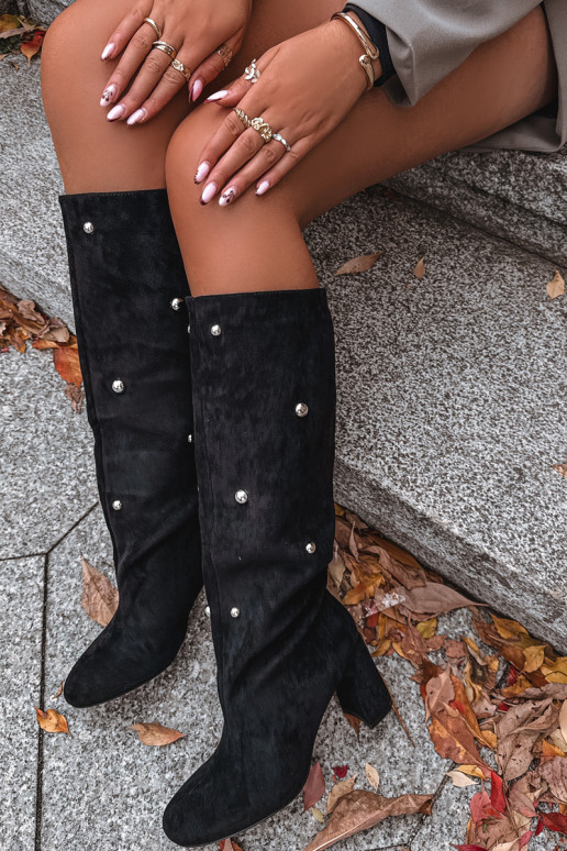 Botas quentes com salto Com decoraçõesi Detalami cor preta Lucinda Botas quentes com salto Com decoraçõesi Detalami cor preta Lucinda