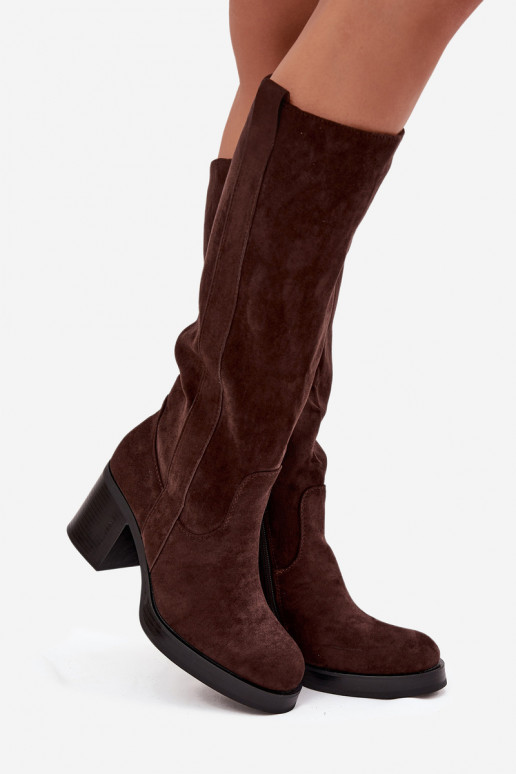Botas quentes Em um poste enorme CzekoladoParae Sanelle Botas quentes Em um poste enorme CzekoladoParae Sanelle
