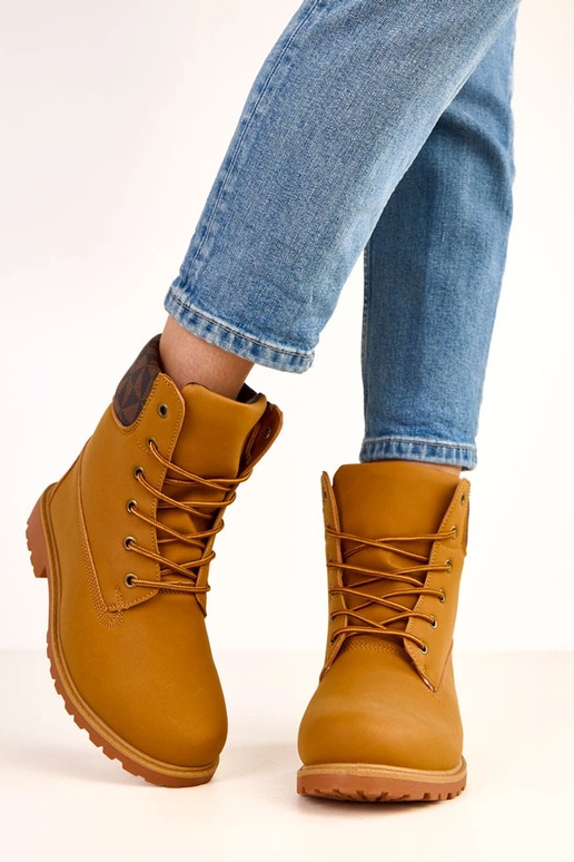 Botas de trabalho marrons com... Botas de trabalho marrons com...