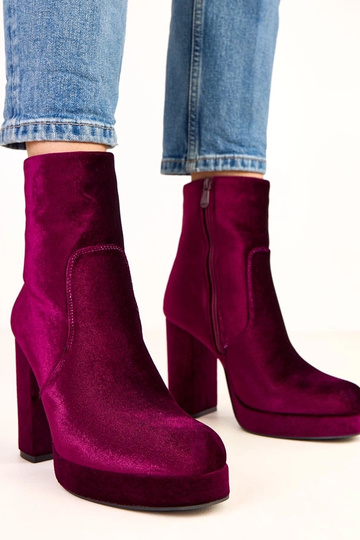 Botas de cano curto roxas...