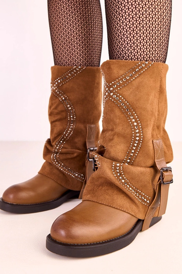 Botas de cano alto marrons com cano dobrado decoradas com zircônios Ginny