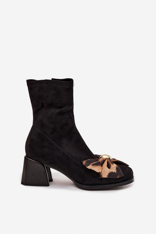 Botas femininas com fitas Klocke D&A JC52-827 cor preta Botas femininas com fitas Klocke D&A JC52-827 cor preta
