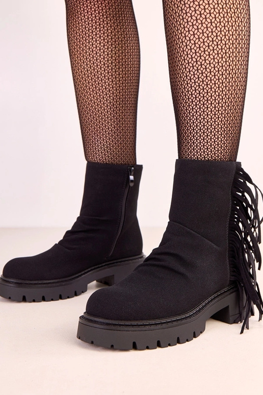 Botas de cano curto Silia pretas com... Botas de cano curto Silia pretas com...