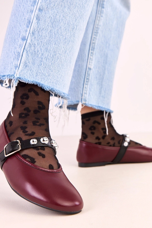 Balerinas Faira bordô com fivela... Balerinas Faira bordô com fivela...