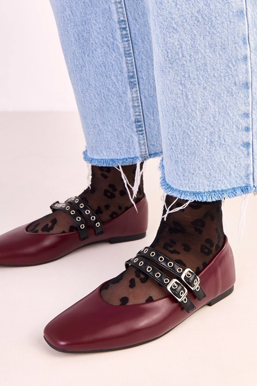 Balerinas Alfira bordô com bico... Balerinas Alfira bordô com bico...