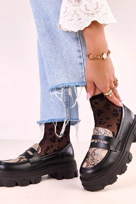 Mocassins Loles pretos com motivo de... Mocassins Loles pretos com motivo de...