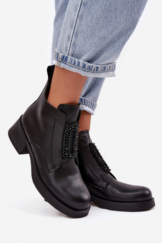 Pele Botas femininas Klocke com enfeites D&A JC52-869 cor preta Pele Botas femininas Klocke com enfeites D&A JC52-869 cor preta