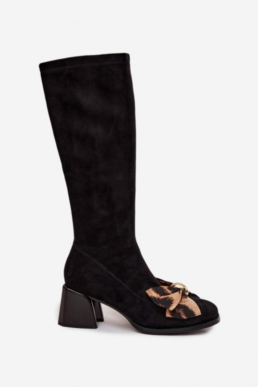 botas femininas Klocke Com um laço decorativo D&A JC52-828 cor preta botas femininas Klocke Com um laço decorativo D&A JC52-828 cor preta