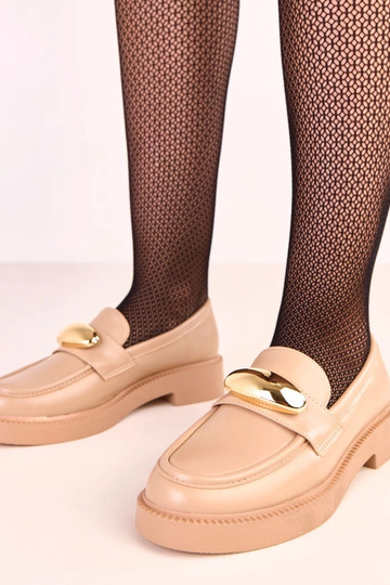 Mocassins cor areia com decoração dourada Ella