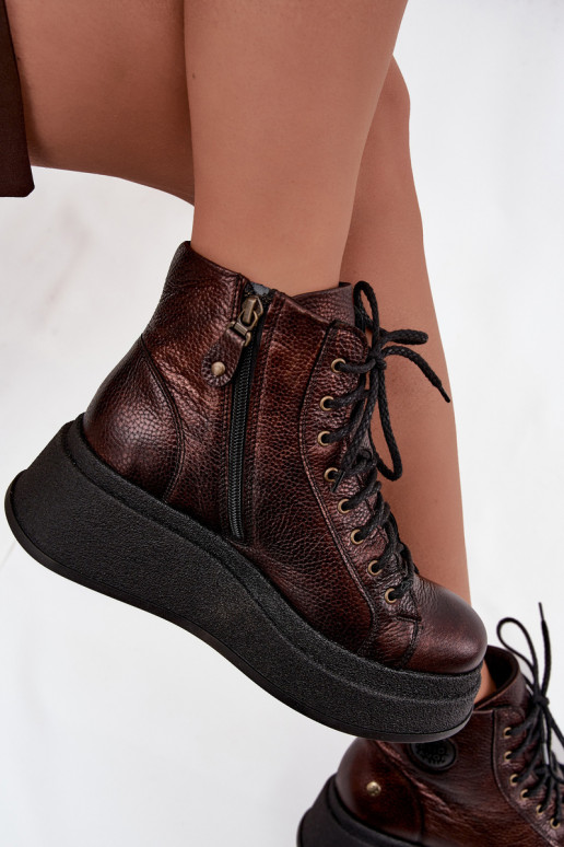 Pele Botas com uma plataforma Tem que serciejka 06309-32 cor metálica Brąz