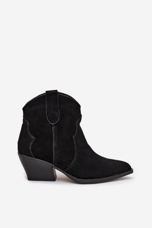 Um modelo atraente botas estilo coParaboy FemininoHabilitadoturalnego de camurçau cor preta Beretta