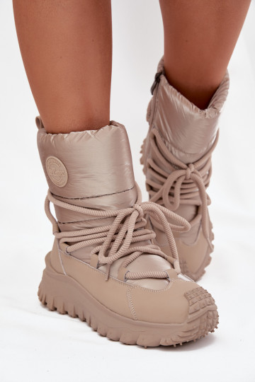 Pele Botas de neve com uma plataforma Lee Cooper LCJ-25-12-3663 bege-cor dourada