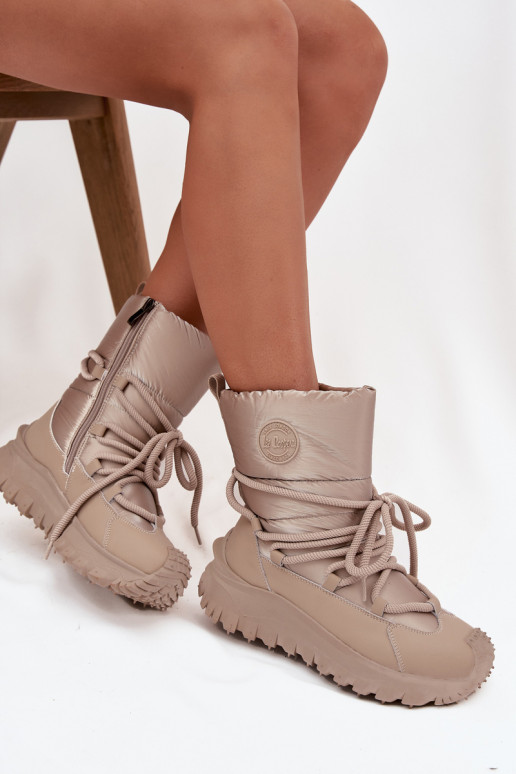 Pele Botas de neve com uma plataforma Lee Cooper LCJ-25-12-3663 bege-cor dourada