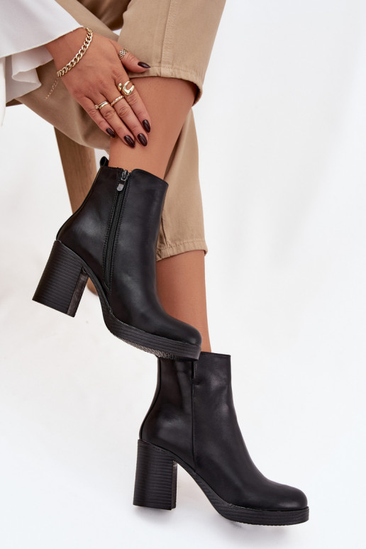 Botas femininas cor preta Ryselle