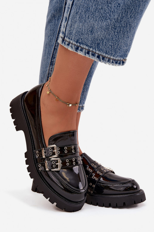 mocassins femininos com efeito verniz com listras I cor pratami com fivelasmi cor preta Gabrisse