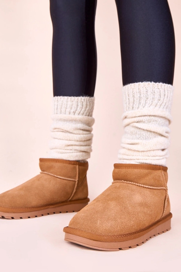 Botas de neve marrons quentes em camurça natural com pele Matilda