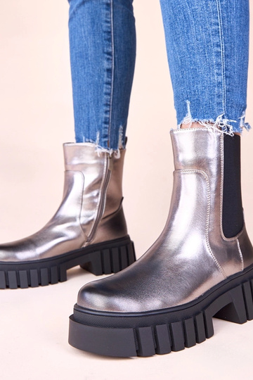 Botas prateadas em plataforma com faixa elástica Denya
