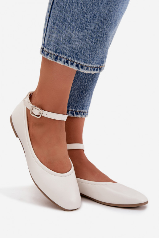 Bailarinas Feminino com alças I com fivelas cor branca Janelor