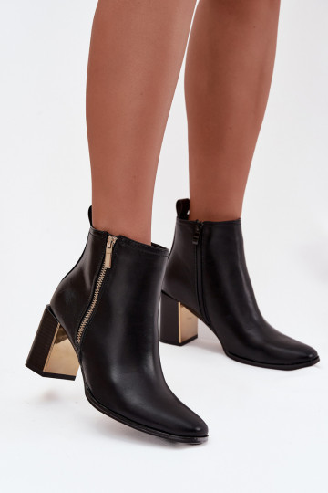 Botas de cano curto femininas em couro sintético em preto "Camilyn" 2