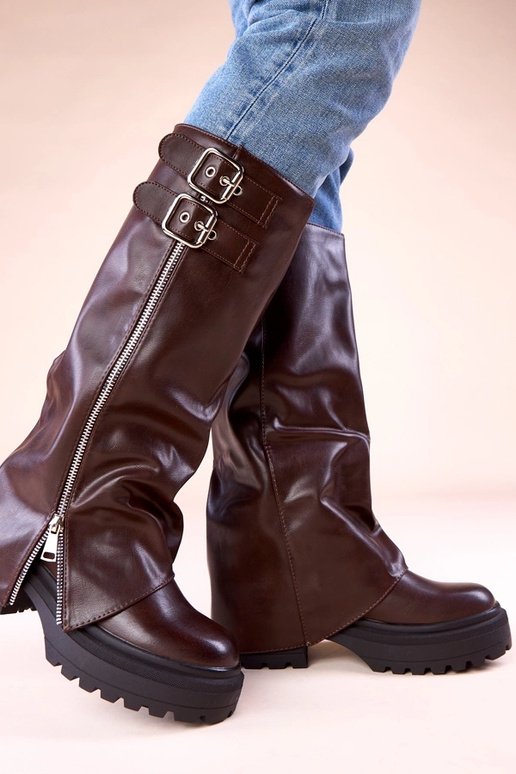 Botas de chocolate de cano longo com...