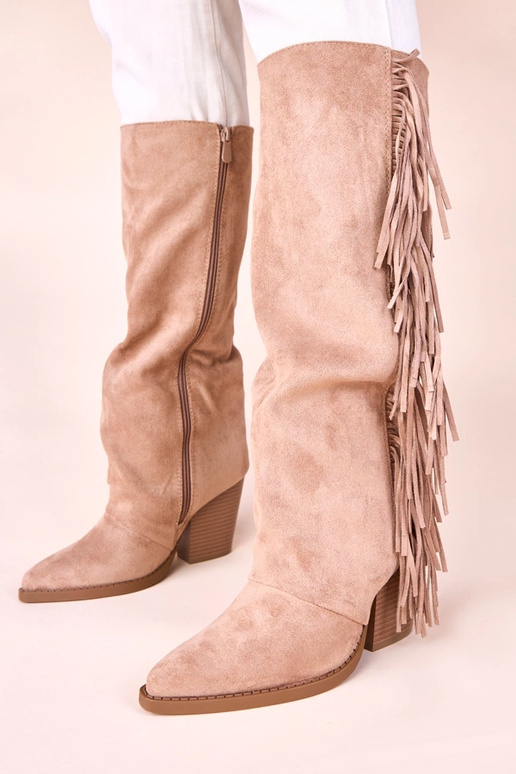 Botas de cowboy em tom areia com...