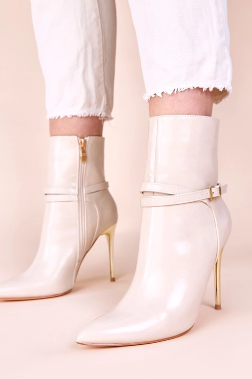 Botas de cano curto em tom areia em...