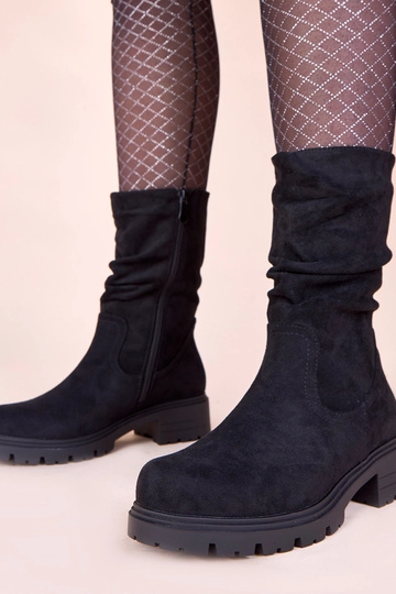 Botas de cano curto pretas em plataforma com pregas Malha 2