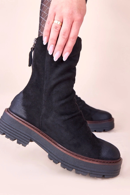 Botas pretas com bico franzido Arlea