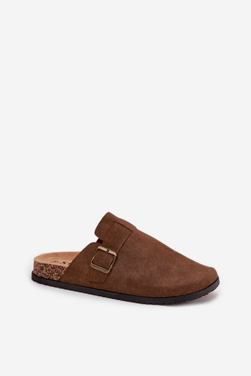 Chinelos Tamancos Feminino i com uma plataforma com fivelas cor marrom Selio