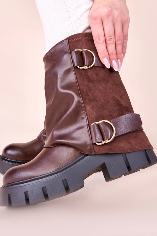 Botas curtas marrons com plataforma e...