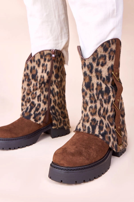 Botas de cano curto marrons com...