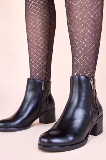 Botas de cano curto pretas com cano decorativo Keiria