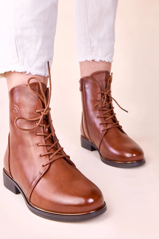 Botas de cano curto marrons com...