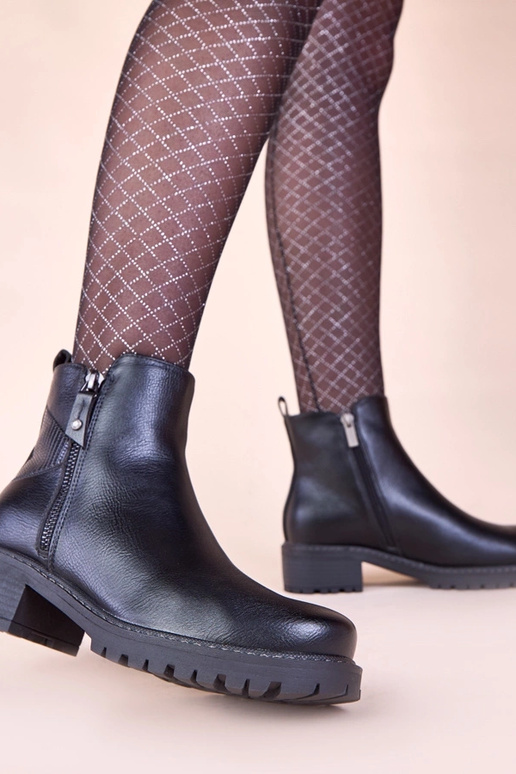 Botas de cano curto pretas com salto...