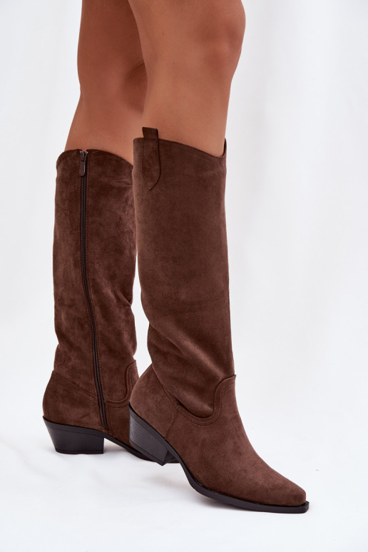 botas estilo vaqueiro Feminino com saltode camurça ecológicau cor marrom Esmira