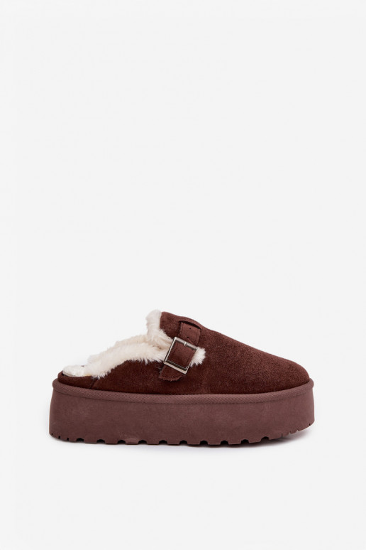 Botas de neve Feminino com um casaco de pele I com fivelas com uma plataforma CzekoladoParae Jessina