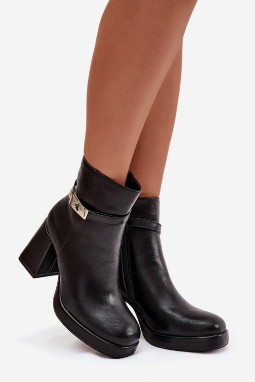 aquecimento Botas femininas com salto decorado cor preta Giordina