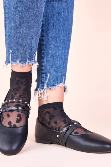 Sapatilhas pretas com... 2