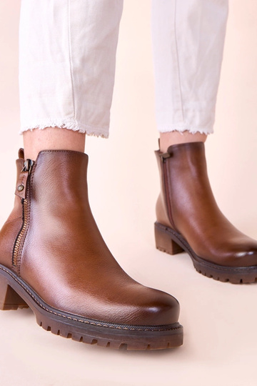Botinhas marrons com salto fino e zíper decorativo Terina 2