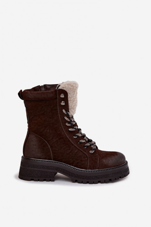 Botas femininas de cano curto em couro sintético na cor chocolate "Bellora"