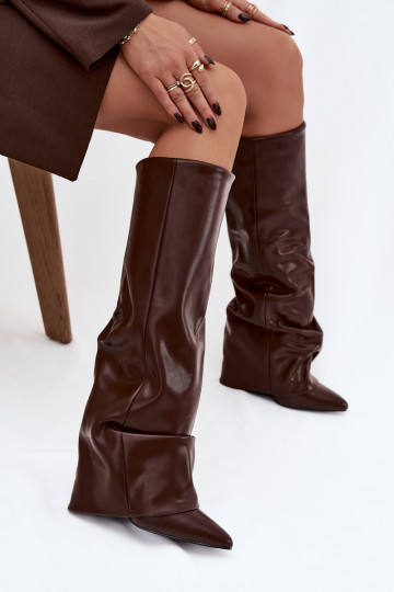 Botas longas femininas quentes na cor chocolate com cano enrolado e salto baixo Elivira 2