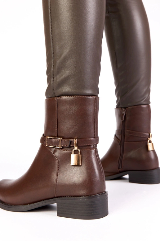 Botins marrons com fivela e cadeado Zema