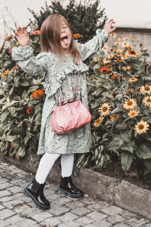 Botas infantis aquecidas com efeito verniz, cor preta Porky