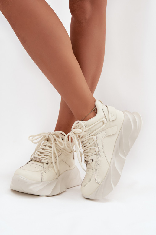 À modalo de tênis Feminino couro natural GOE SS2N4037 Zgaszona Biel