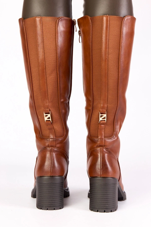 Botas de cano longo estilo vintage...